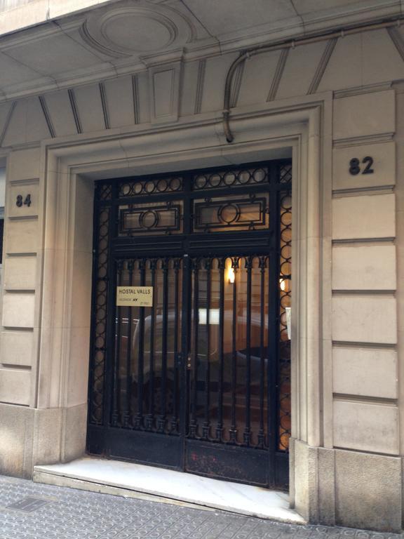 Hostal Valls Barcelona Exteriör bild