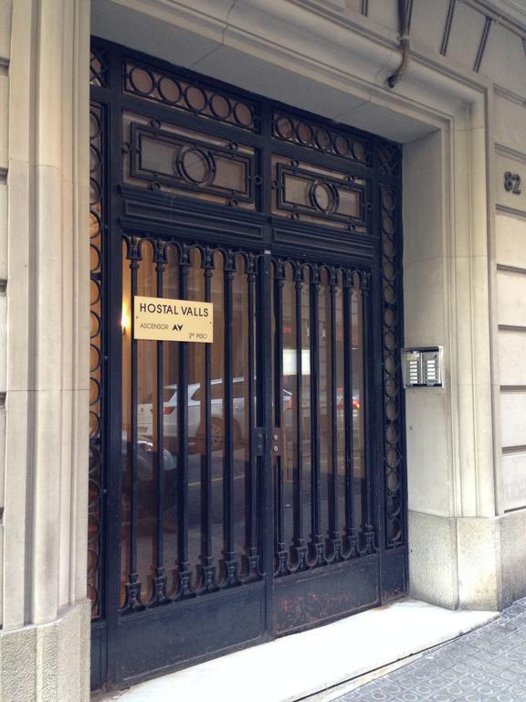 Hostal Valls Barcelona Exteriör bild